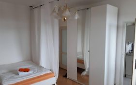 Room In Apartment Prague 3